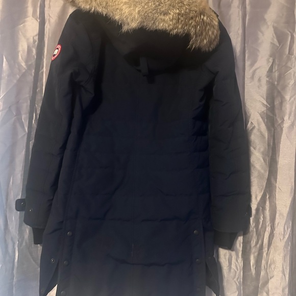 Canada Goose Loretta Parka (coat) - Picture 6 of 10